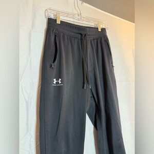 Under Armour Black Joggers Sweatpants | Small  Zip Pockets Activewear Athleisure